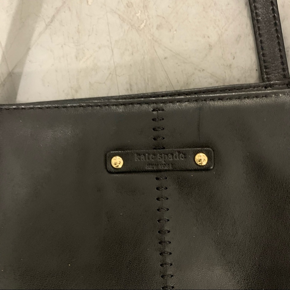 Designer purses bundle - Picture 3 of 9